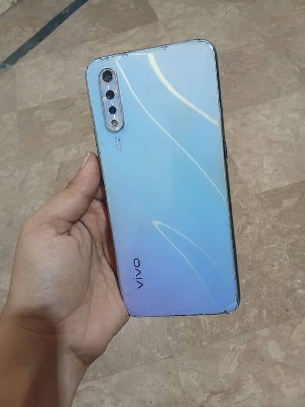 vivo s1 4/128 1