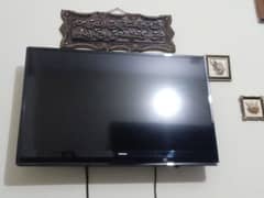 Samsung LED 32 inches 0