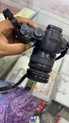 DSLR S 0