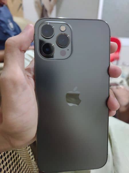 I phone 12 pro max 0