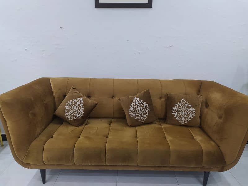 Sofa set 0