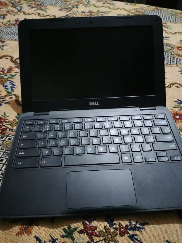 Dell laptop Chromebook 3180 0