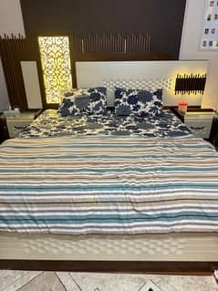 king bed / bed+sidetables / 2 pcs bed and dressing