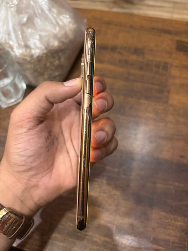 i phone x s Max 256 gb factory unlocke 2