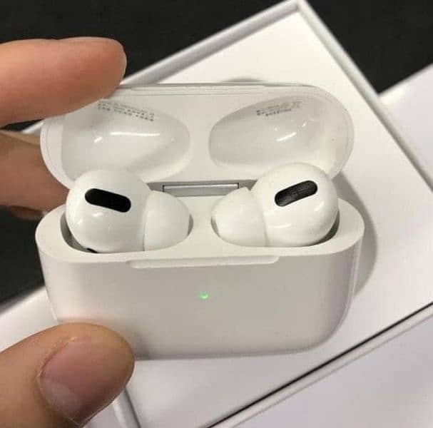 AIRPODS PRO 2ND GENERATION WHITE 2