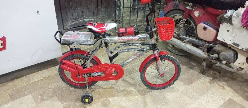 new cycle urgent sale condition 10/10 3