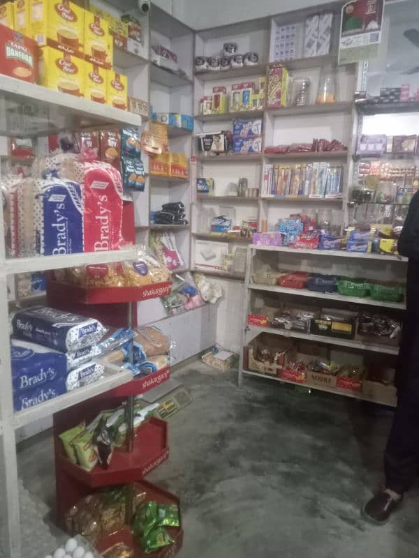 Abbott mini mart karyana store for sale  phone num 03105003091 3