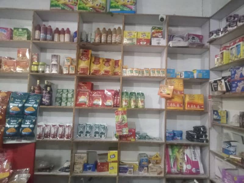 Abbott mini mart karyana store for sale  phone num 03105003091 7