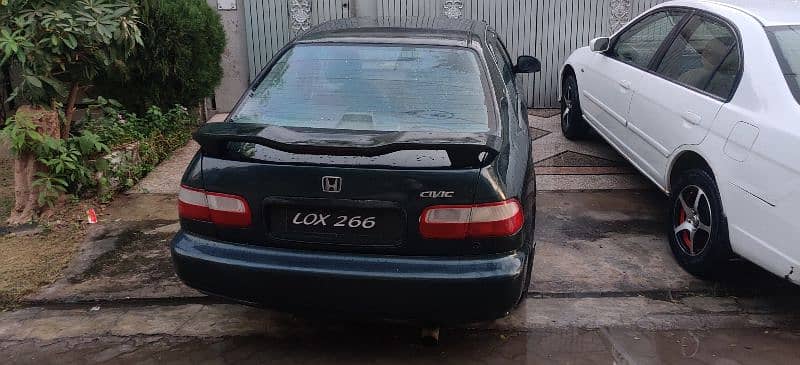 Honda Civic EXi 1995 9