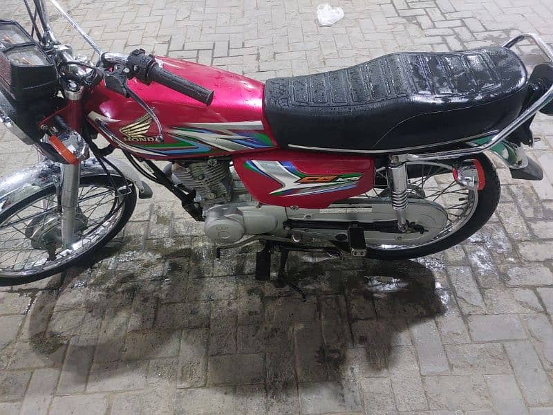 Honda 125 urgent sale 4