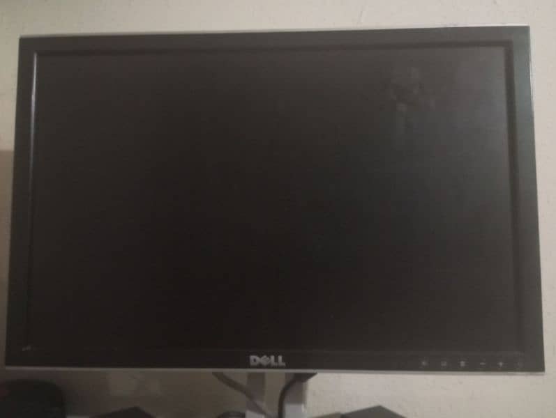 Core i5 2500 and Dell 22'' LCD 3