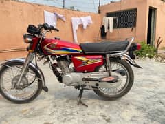 totally janian bike hain Honda lover and good chans