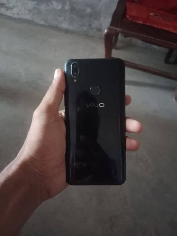 vivo v9 4/64 3