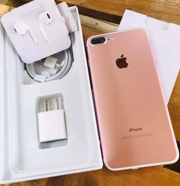 iphone 7plus 128GB with full box 0