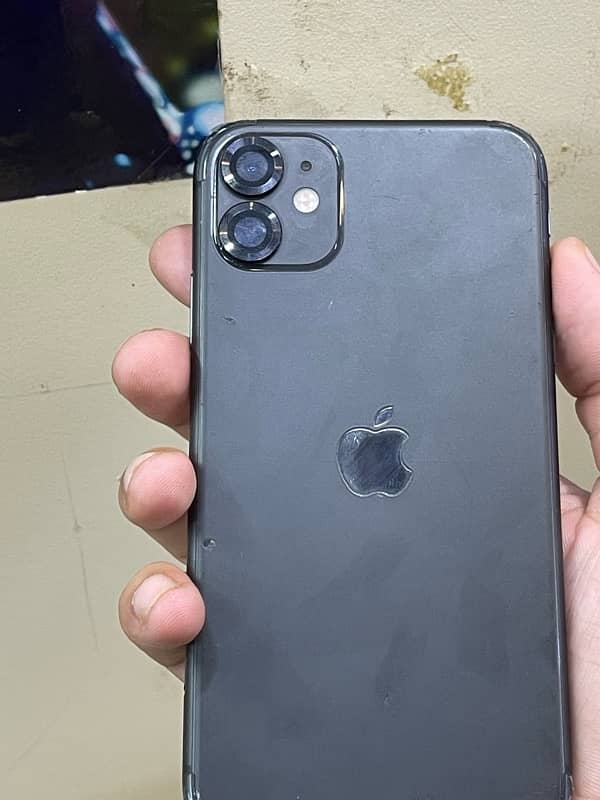 i phone 11 128 gb box wala pta approved 2