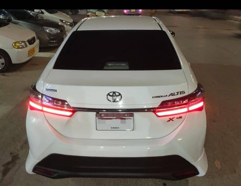 Toyota Corolla Altis 2018 1