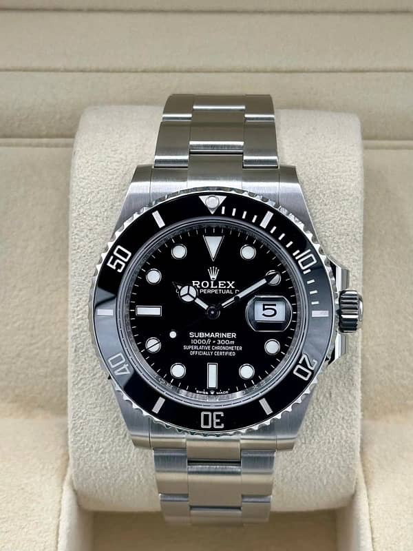 WATCH BUYER / Rolex Submariner Cartier Panthere Graham Rado Jubile IWC 0