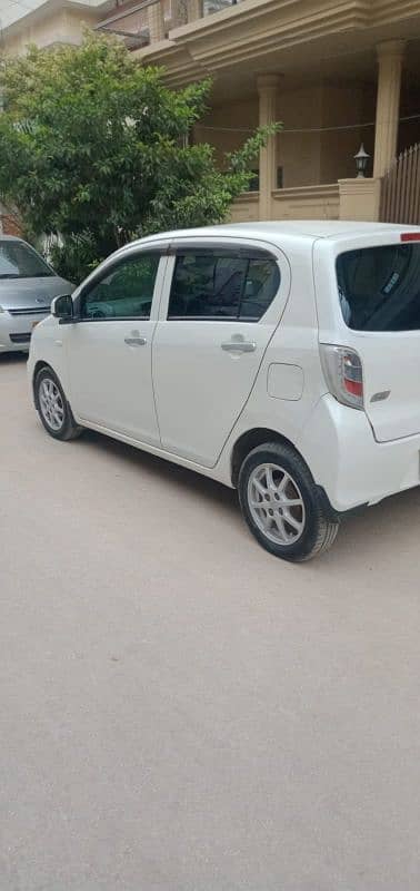 Daihatsu Mira 2014 6