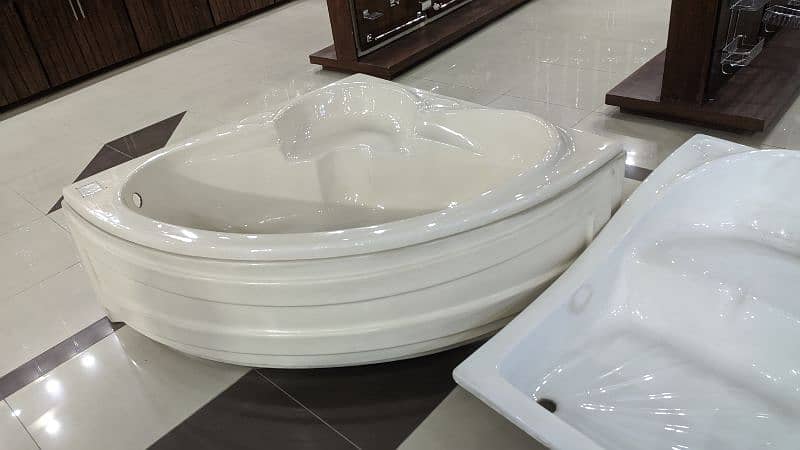 jacuzzi style bathtub 9