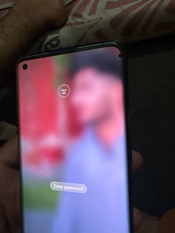 one plus 8 pro  global dual sim  8+8 gb 128 gb rom only a pin dot 1