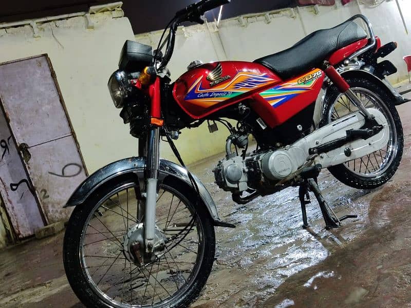 Honda CD70 2020 10