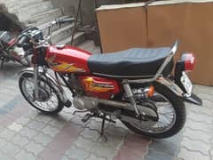 2021 model very good condition03224723406