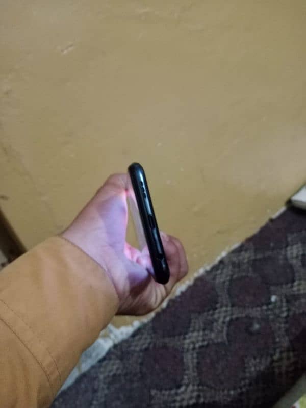 oppo f 19 pri . . 10/9 condition 3