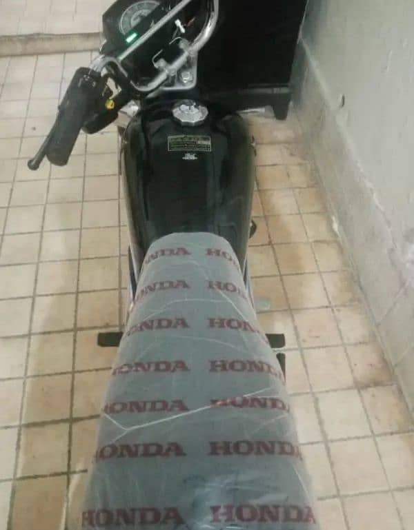 Honda CD70 24 Model 4