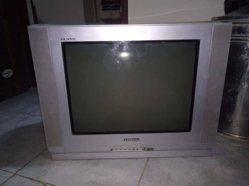 Samsung 32 " Television 0