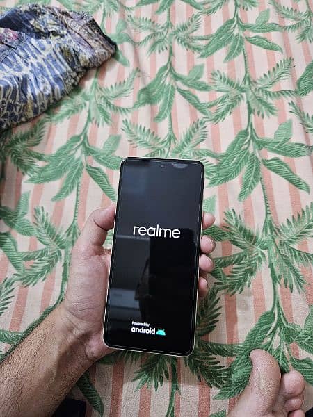 realme 12+ 1