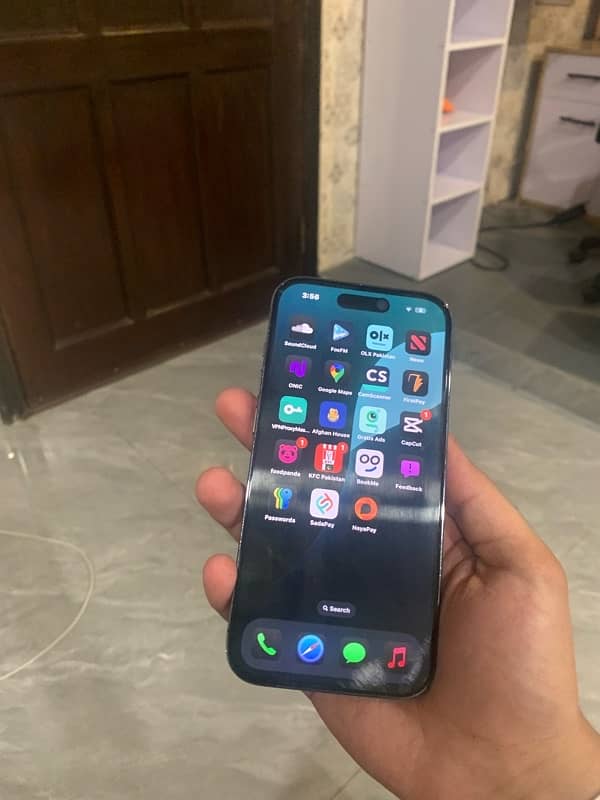 I phone 14 pro 128gb 4