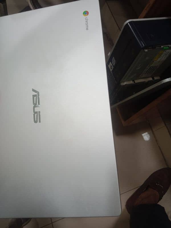 Asus Chromebook 7