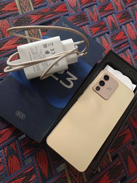 vivo v23 12/256 pta approved with box and charger exchange possible 1