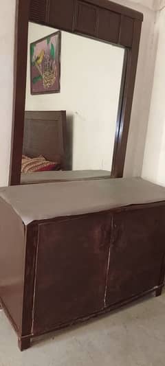 Dressing table condition 10/ 8