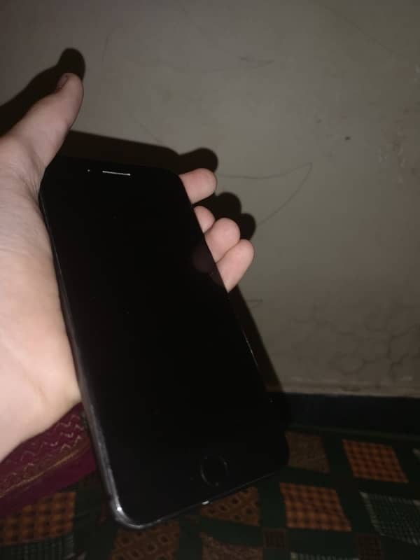 8 plus  butrry health 86 64gb 1