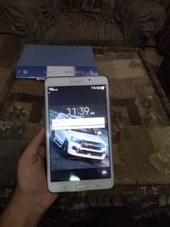 Samsung Tab 4 white color