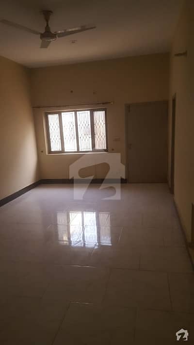 1 Kanal Building For Rent For Hostel Setup 0