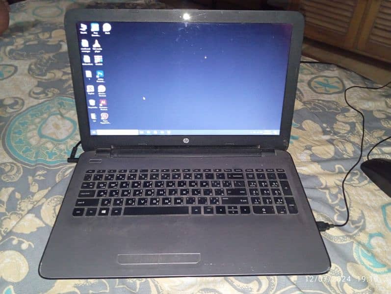 HP Notebook - 15-ay014ne 3