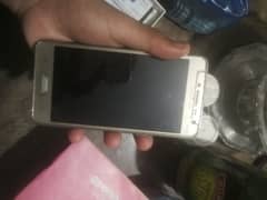 Samsung grand prime plus 10\10 condition with box +charger 03288871382