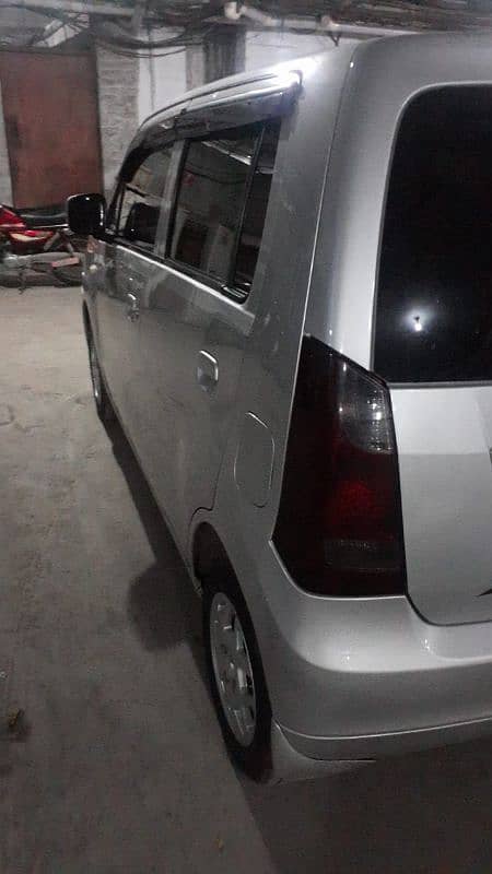 Suzuki Wagon R 2019 1