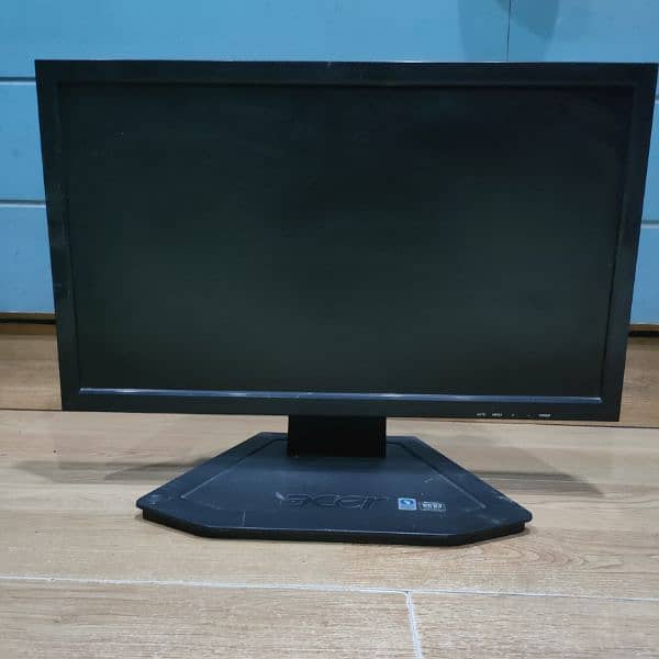 18 inch acer lcd monitor 0