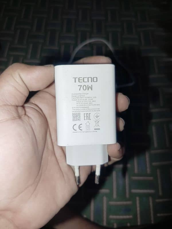 TECNO CAMON 30 ORIGNAL CHARGER 2