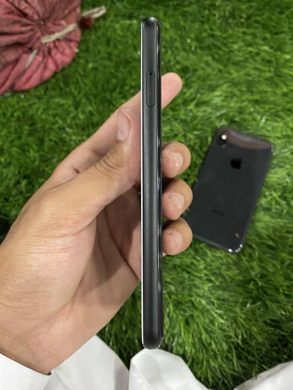 google pixel 4 and Infinix smart 6 2