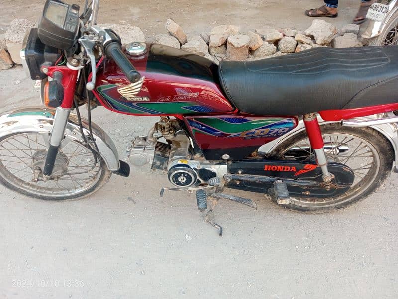 Honda 70 Model 2018 punjab gujranwala number all docs clear 4