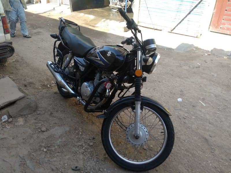 suzuki gs 150 2014 1