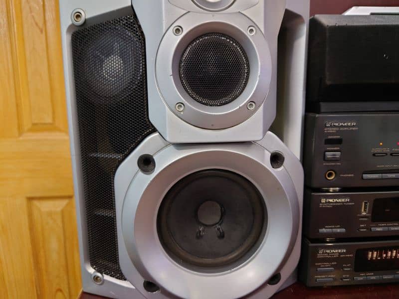 Panasonic Speakers + Pioneer Dac 3