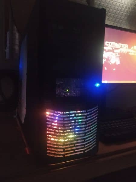 Gaming PC i7 with GTX 760 Graphic card GPU 4