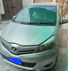 Toyota Vitz 2013