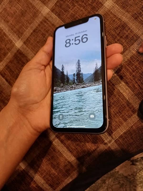 Iphone 11 jv A1 condition ladies use 1