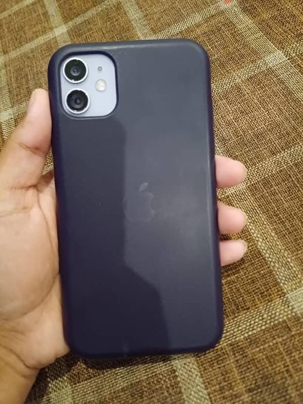 Iphone 11 jv A1 condition ladies use 6